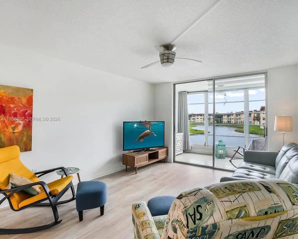 8861 Sunrise Lakes Blvd #205, Sunrise, FL 33322 - Image #1