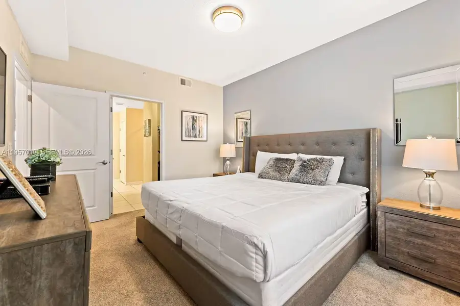 4741 Clock Tower Dr #206, Kissimmee, FL 34746 - Image #2