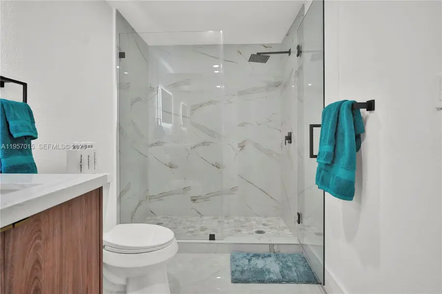 13720 NW 4th Ct, North Miami, FL 33168 - Image #2