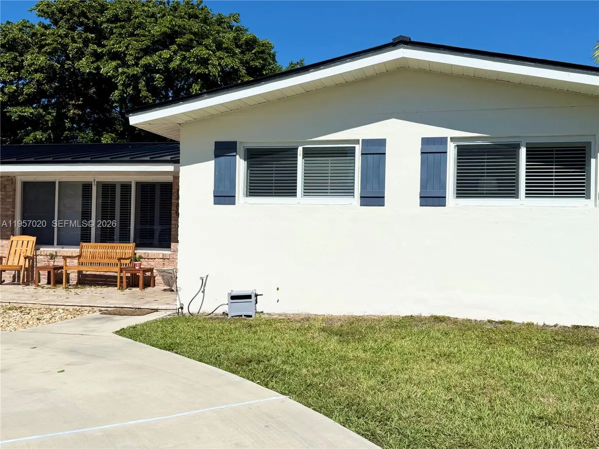 8965 SW 125th Ter, Miami, FL 33176 - Image #1