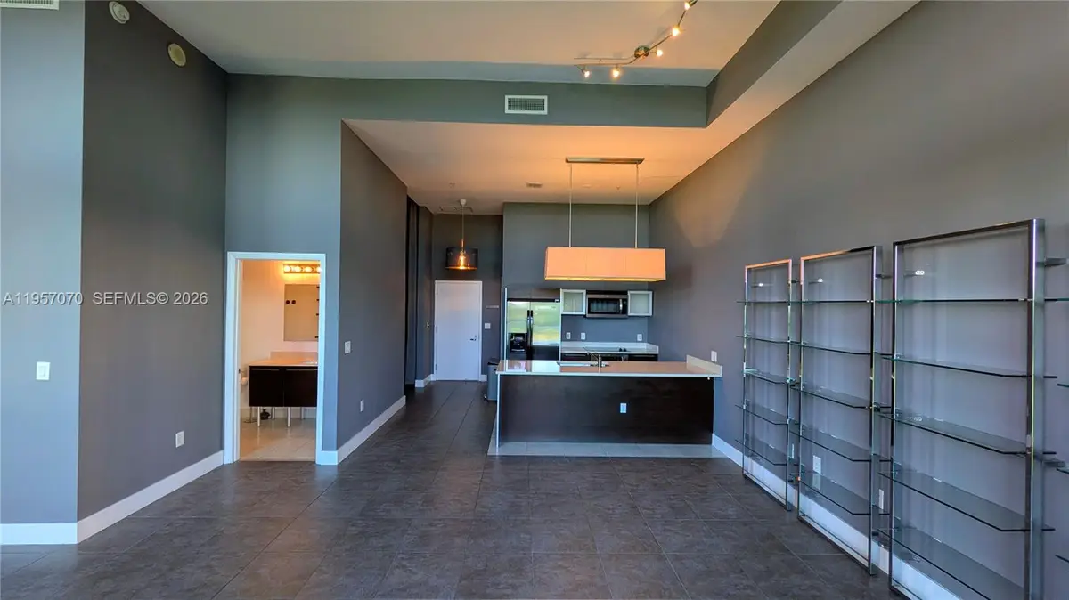 1900 N Bayshore Dr #505, Miami, FL 33132 - Image #1