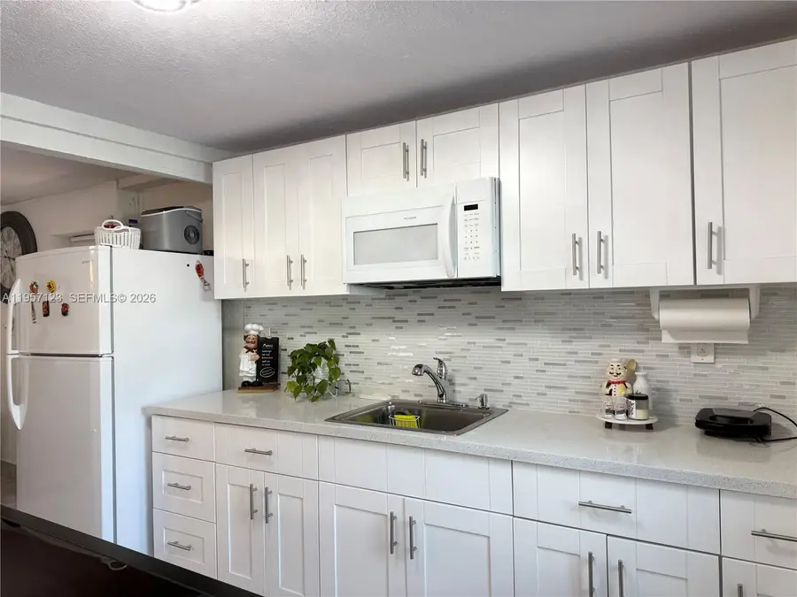 1120 N 61st Ave, Hollywood, FL 33024 - #3