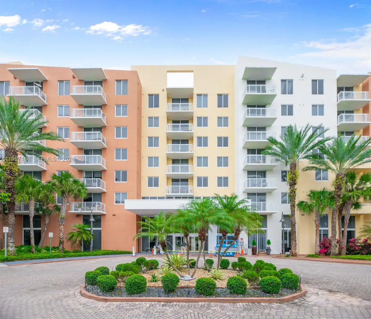 2775 NE 187th St #215, Aventura, FL 33180 - Image #1