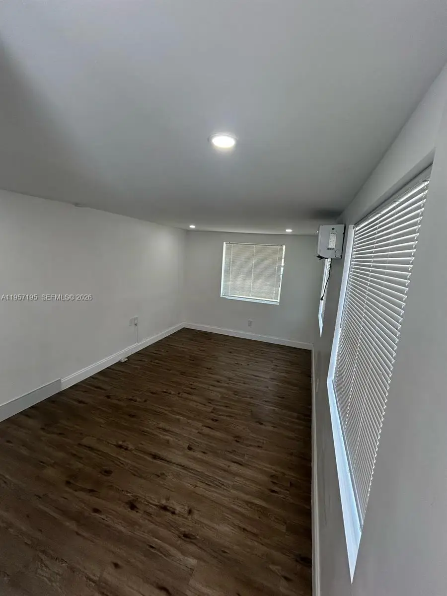 2331 Coolidge St, Hollywood, FL 33020 - Image #3