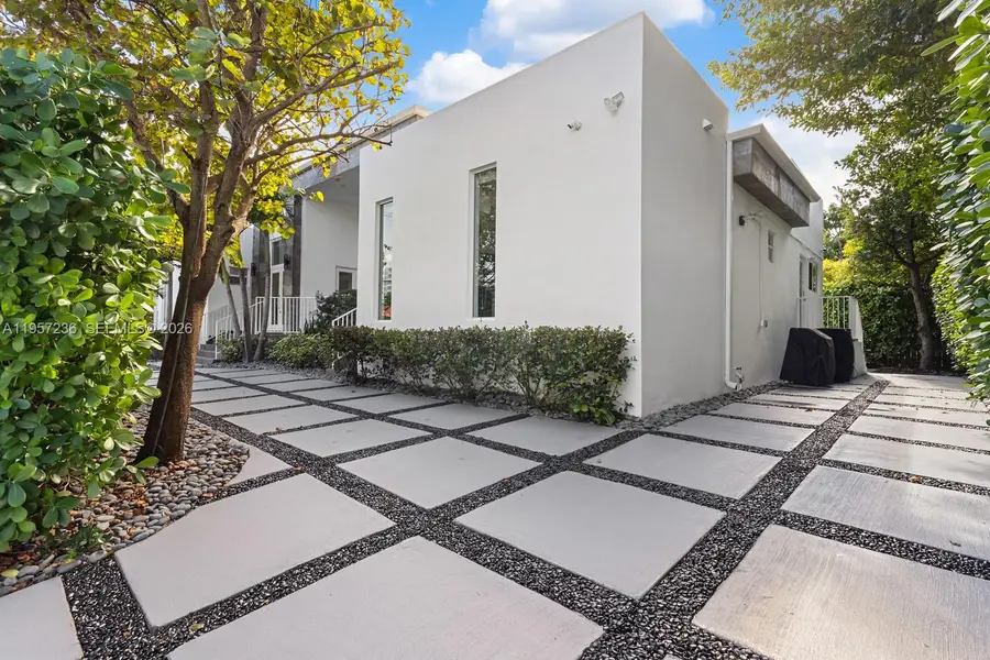 400 90th St, Surfside, FL 33154 - #2