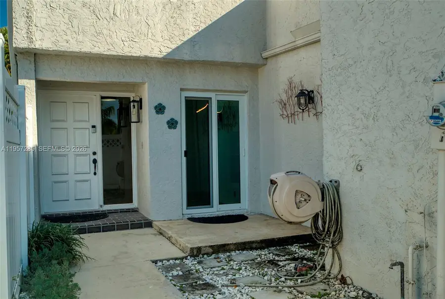 6768 Canary Palm Cir, Boca Raton, FL 33433 - Image #3