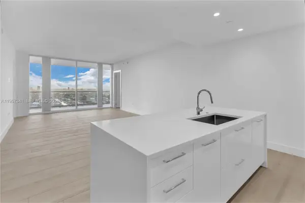 151 N Seabreeze Blvd #2003S, Fort Lauderdale, FL 33304