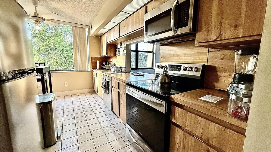 6800 Cypress Rd #501, Plantation, FL 33317 - Image #2