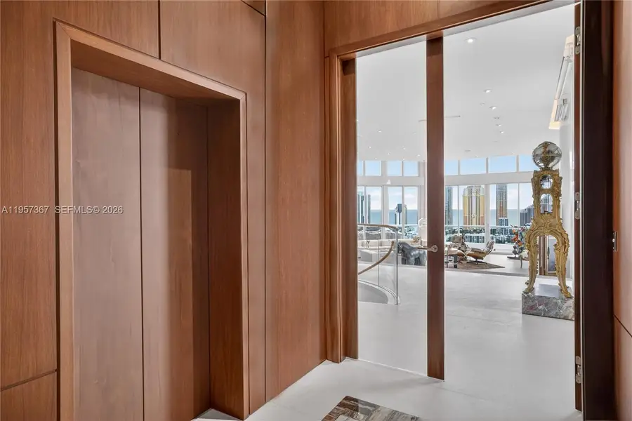 2600 Island Blvd #PH-1, Aventura, FL 33160 - Image #2