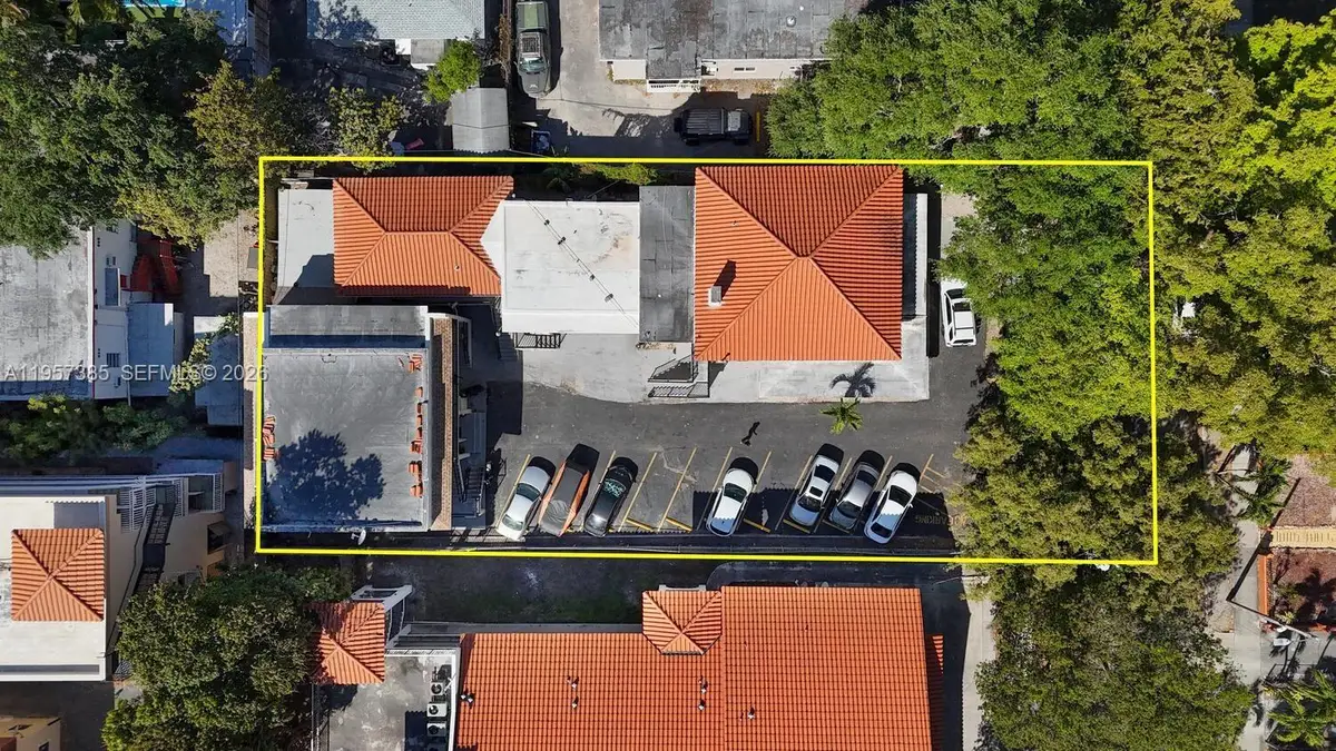 1362 SW 2nd St, Miami, FL 33135 - #1