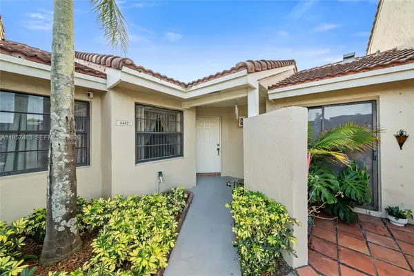 6442 NW 170th Ter, Hialeah, FL 33015