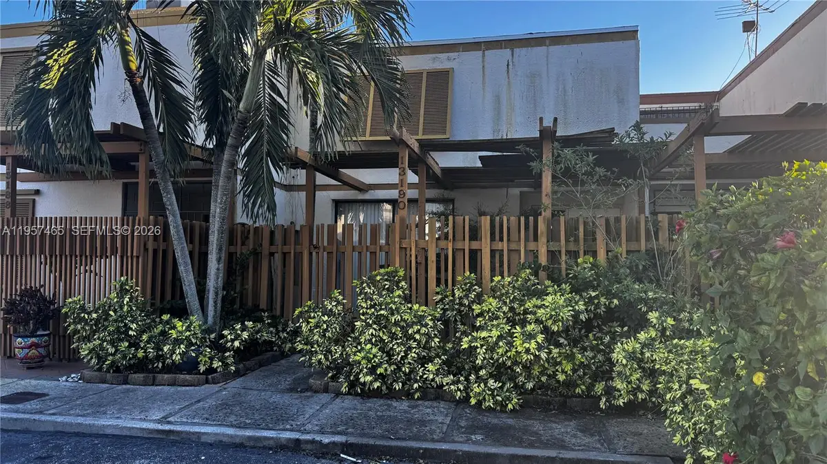 13190 SW 10th Ter, Miami, FL 33184 - Image #1