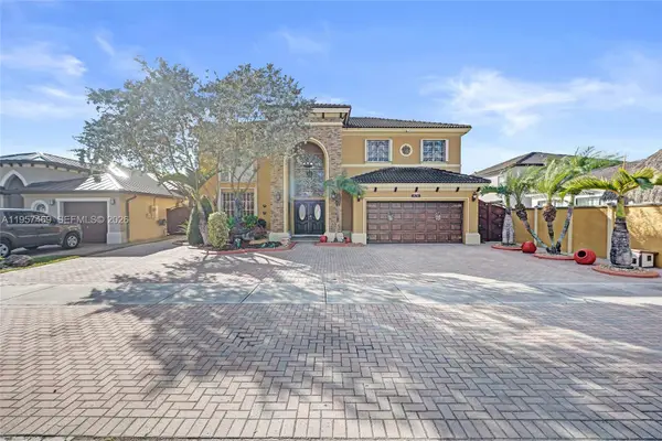 876 SW 155th Ct, Miami, FL 33194