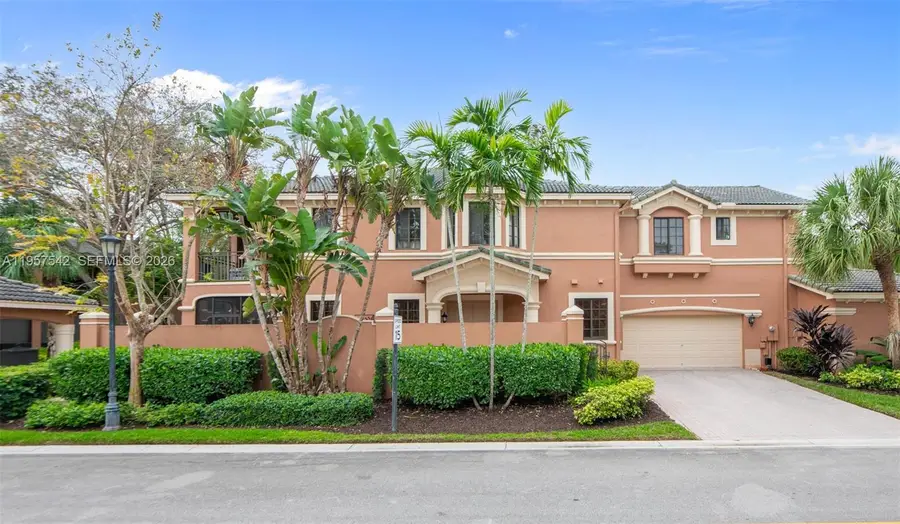 2742 NE Kinsington Cir #24-1, Weston, FL 33332 - Image #2