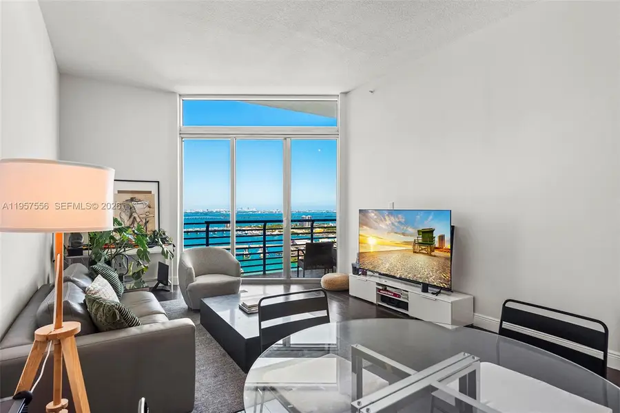 335 S Biscayne Blvd #UPH-10, Miami, FL 33131 - #3