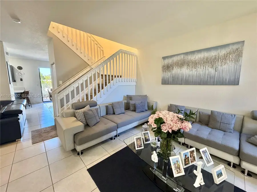 11032 W 33rd Way, Hialeah, FL 33018 - #3