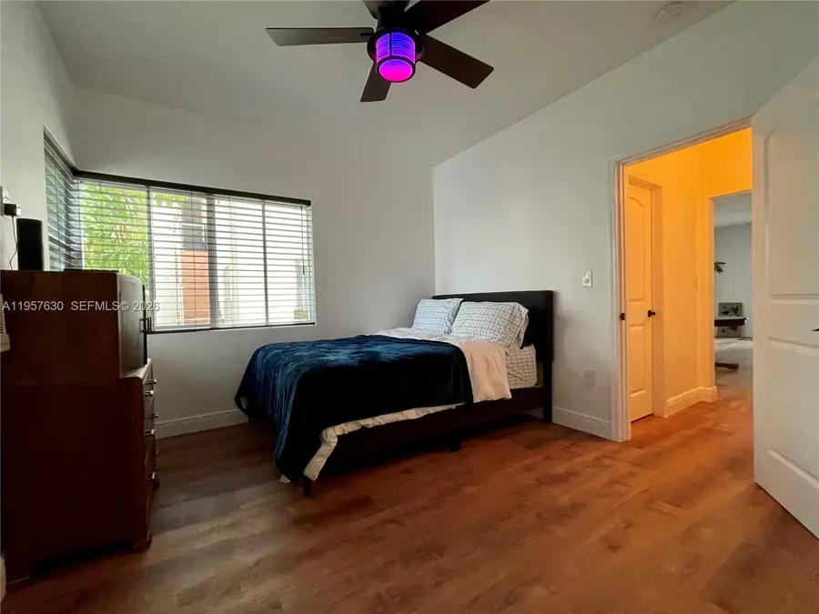 2463 Pine Tree Dr #4, Miami Beach, FL 33140 - Image #2