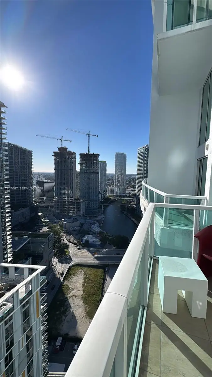 41 SE 5th St #2004, Miami, FL 33131 - Image #3