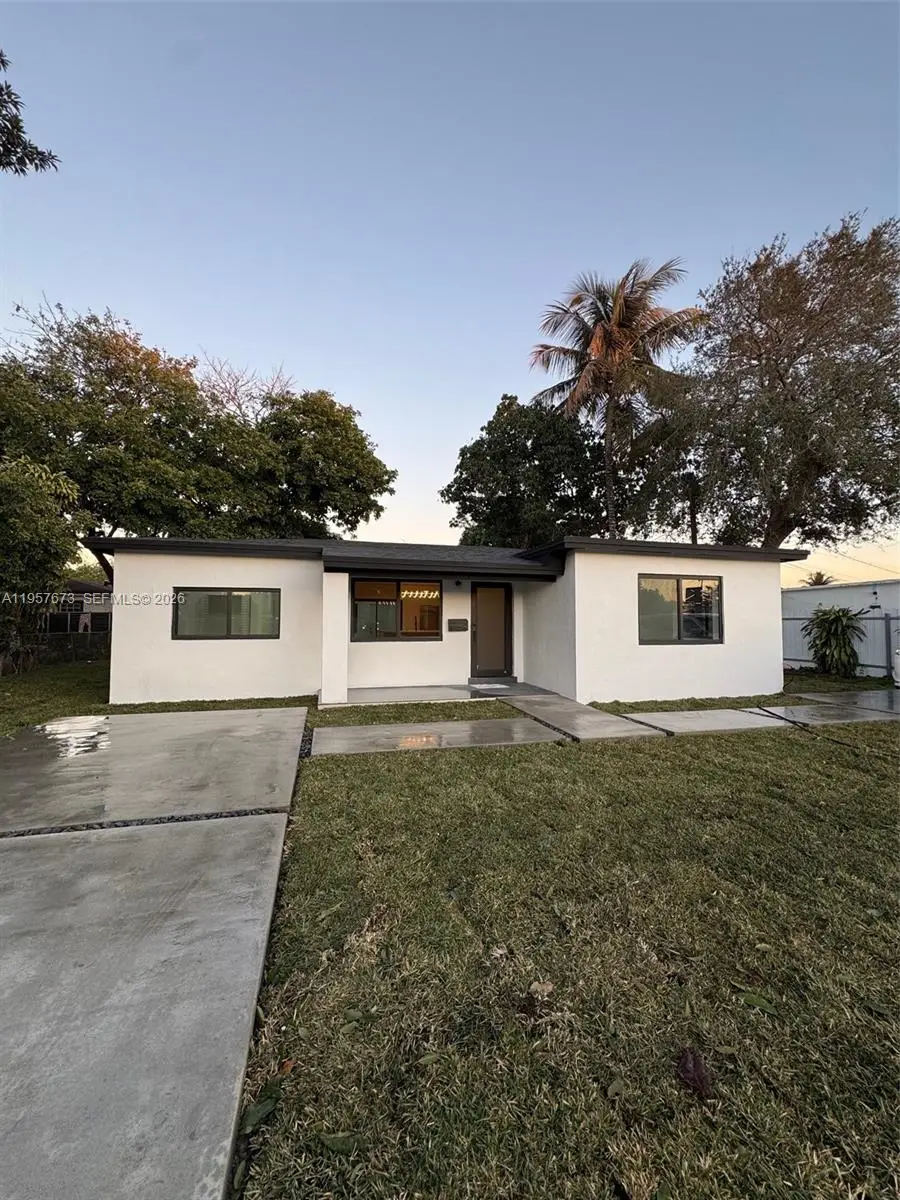 8901 NW 32nd Ave, Miami, FL 33147 - Image #1