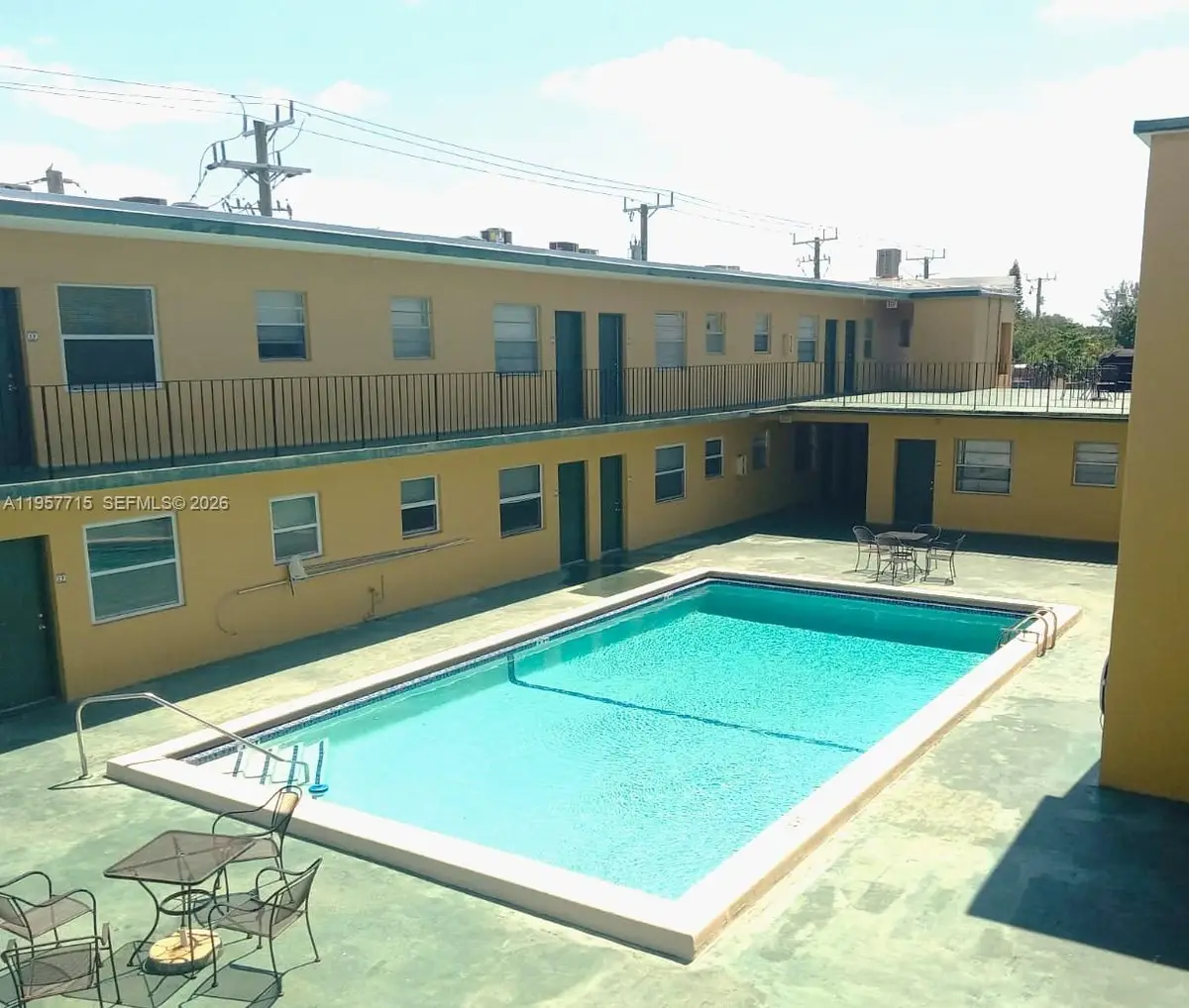 1975 NE 135th St #3C, North Miami, FL 33181 - #1