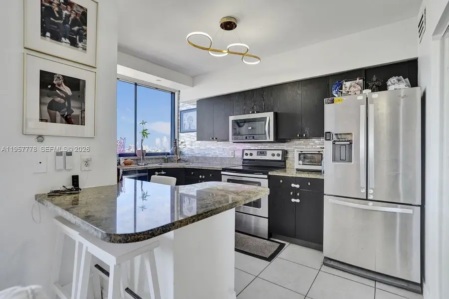 1330 West Ave #1811, Miami Beach, FL 33139 - Image #2