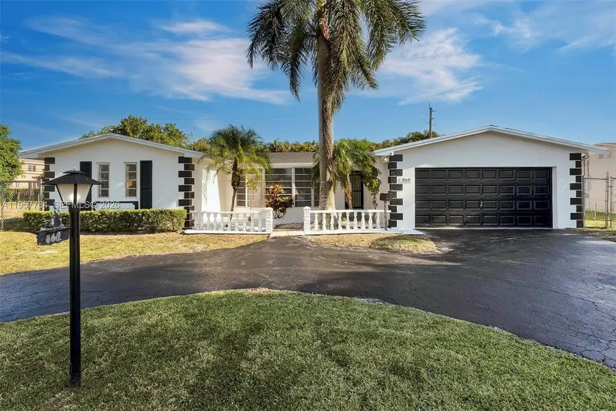 860 NW 207th St, Miami Gardens, FL 33169 - #2