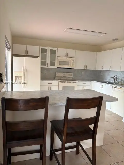 16204 SW 60th Ter, Miami, FL 33193 - #2