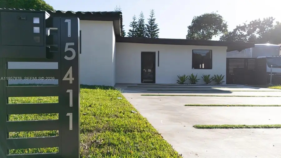 15411 NE 10th Ave, North Miami Beach, FL 33162 - Image #3