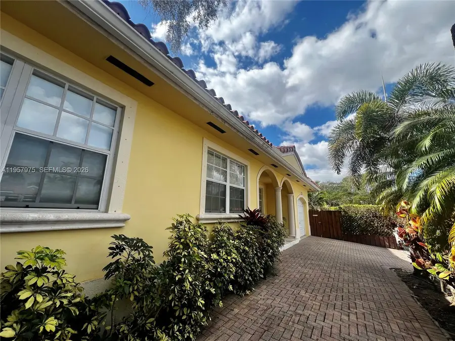 2301 SW 22nd Ave, Miami, FL 33145 - #2