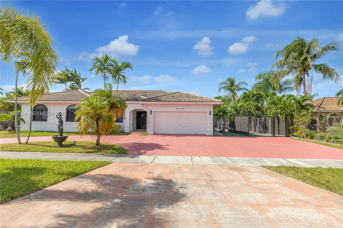 20140 SW 132nd Ave, Miami, FL 33177 - Image #1