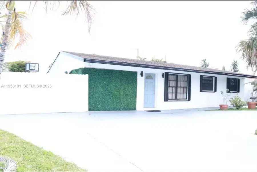 5750 N Andrews Ave, Oakland Park, FL 33309 - #2