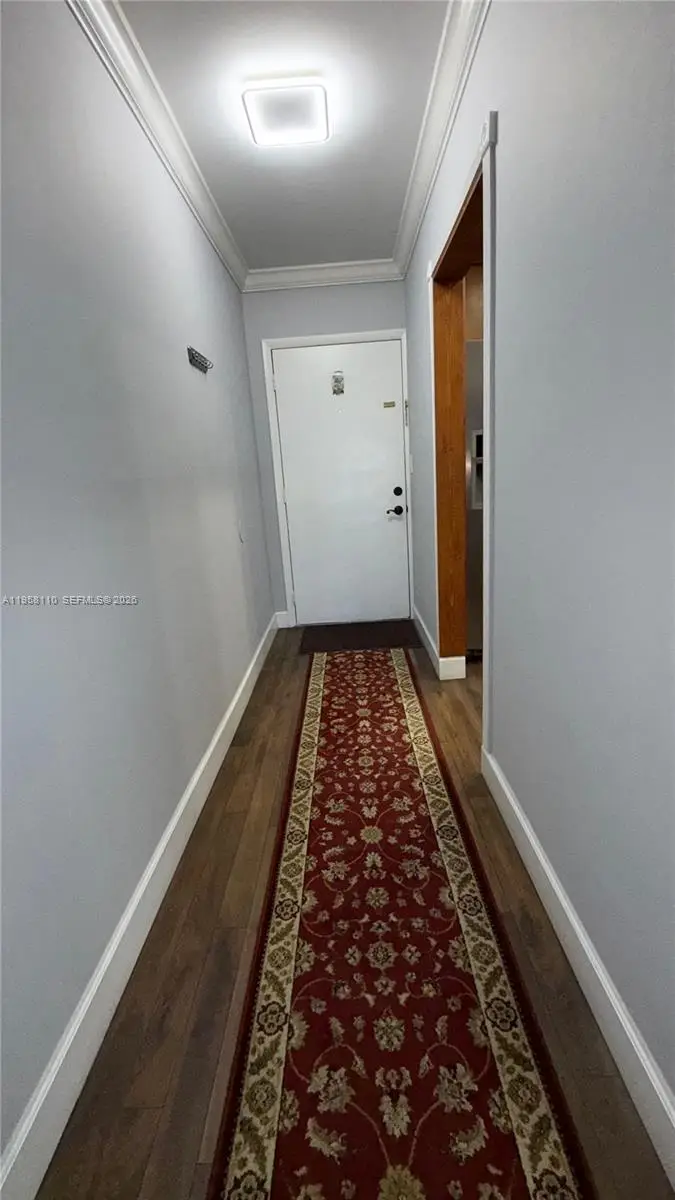 1075 W 68th St #403, Hialeah, FL 33014 - Image #2