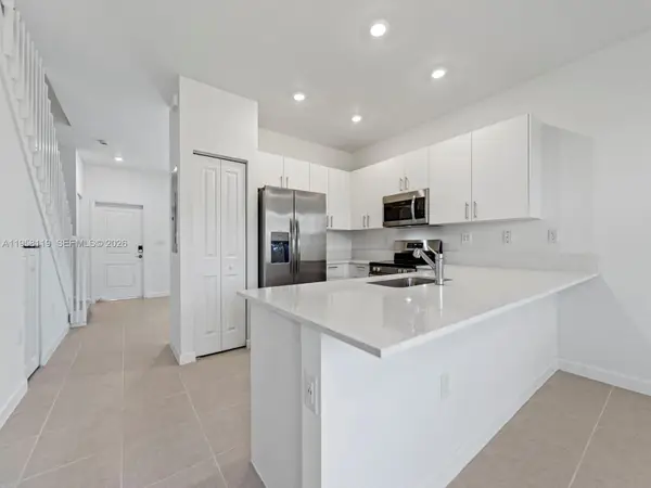 1517 SE 27th Rd, Homestead, FL 33035