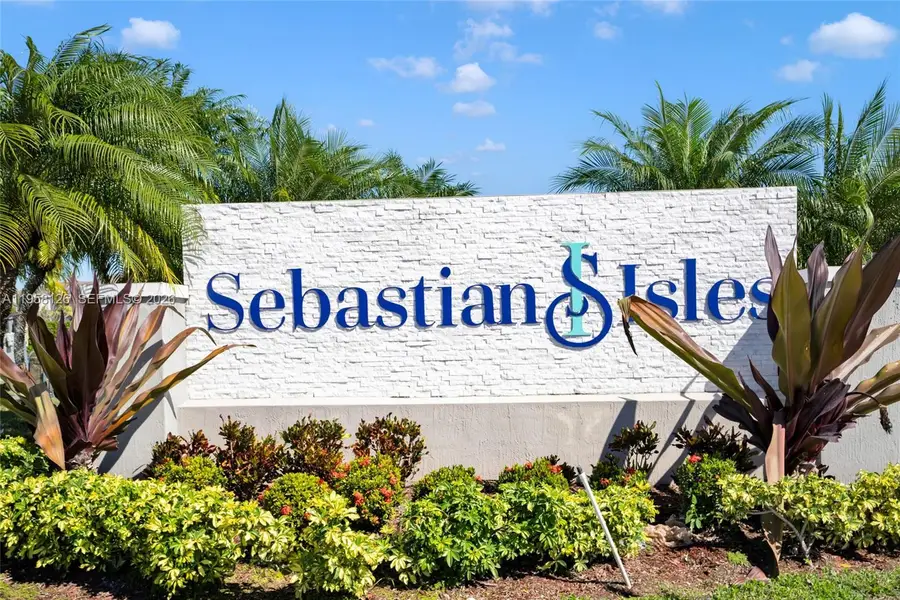 516 NE 1st Dr, Florida City, FL 33034 - Image #2