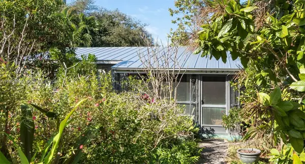 1529 NE 1st Ave, Fort Lauderdale, FL 33304