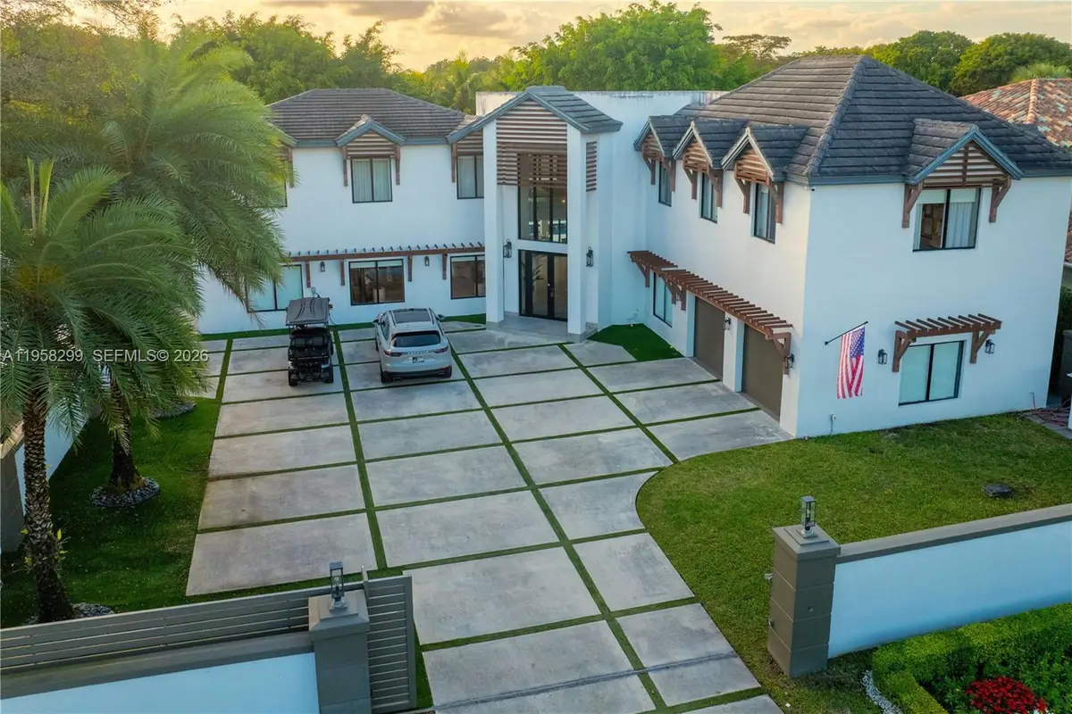 4844 NW 94th Doral Pl, Doral, FL 33178 - Image #1