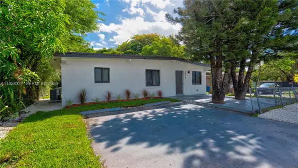 2736 NW 21st Ave, Oakland Park, FL 33311