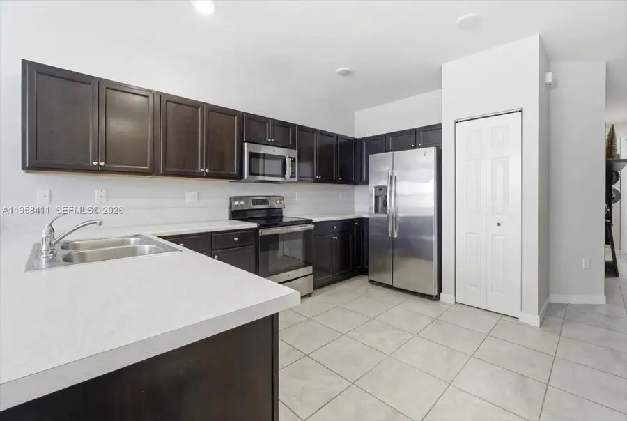 11456 SW 252nd Ter, Homestead, FL 33032 - Image #3