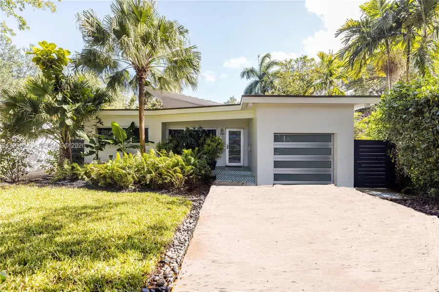 420 NE 87th St, El Portal, FL 33138 - #2