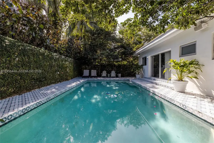 420 NE 87th St, El Portal, FL 33138 - #3