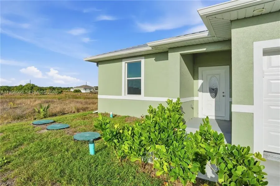 518 Braelyn St, Labelle, FL 33935 - #2