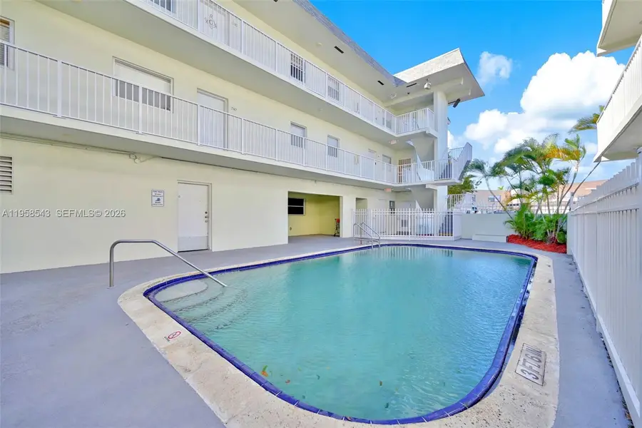 12890 NE 8th Ave #208, North Miami, FL 33161 - Image #3