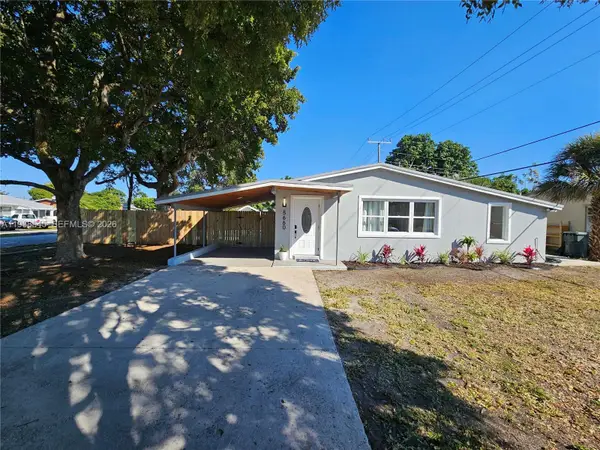 5655 NE 6th Ave, Oakland Park, FL 33334