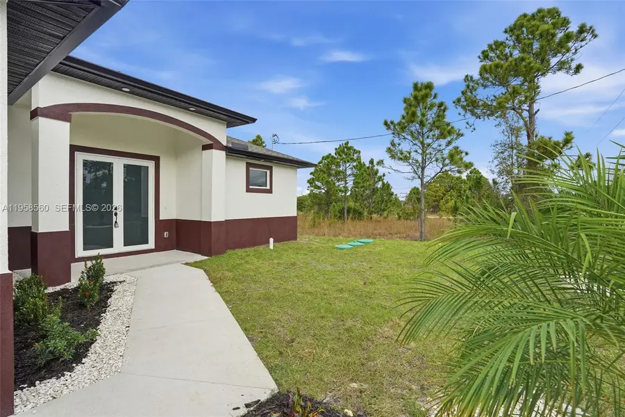 1042 Marshall Ave, Lehigh Acres, FL 33974 - Image #3