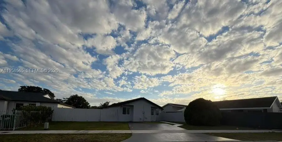 19707 SW 123rd Ct, Miami, FL 33177 - #2