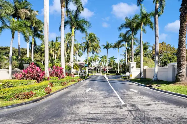 5337 NW 113th Pl, Doral, FL 33178