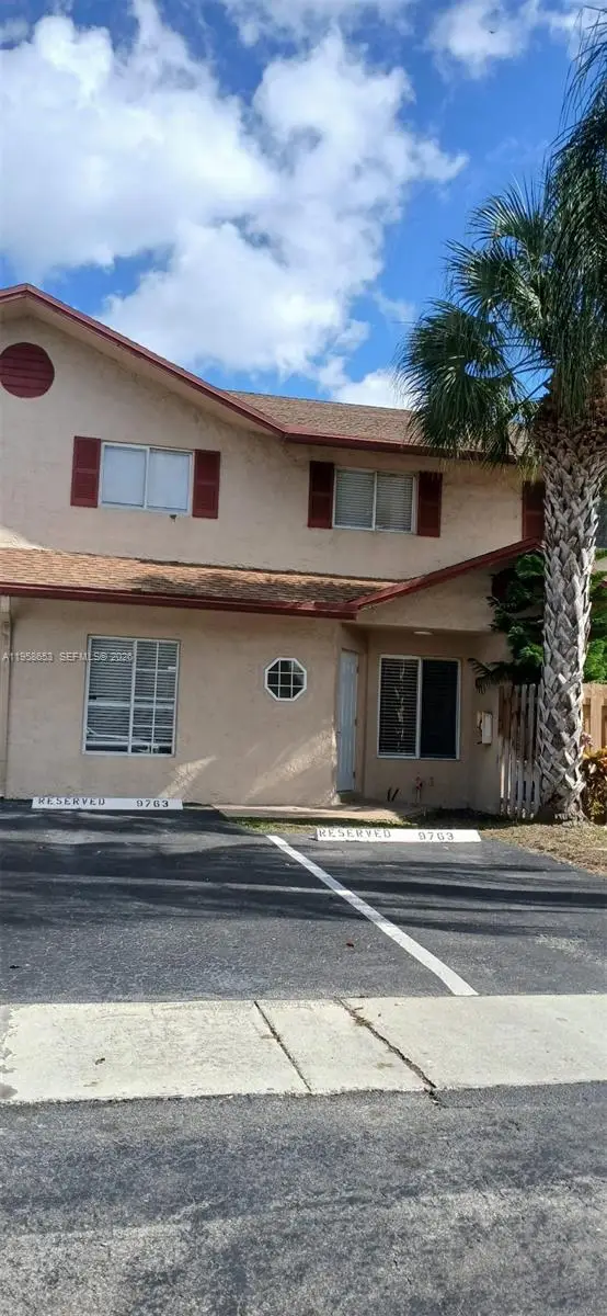 9763 NW 37th St, Sunrise, FL 33351 - Image #1