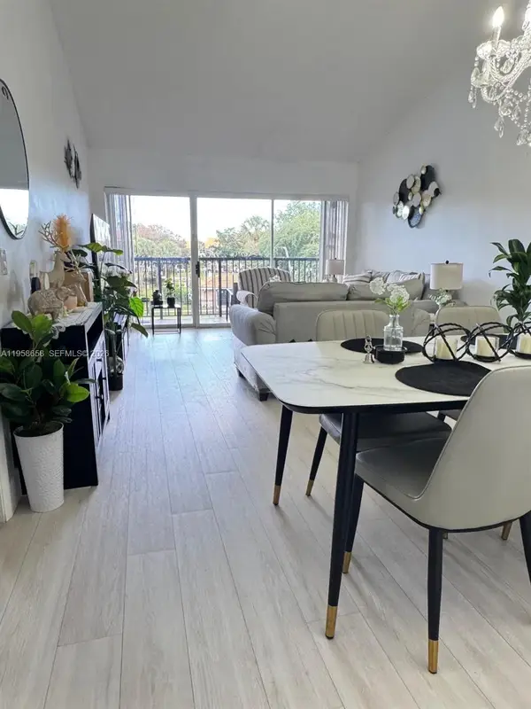 8801 Wiles Rd #308, Coral Springs, FL 33067