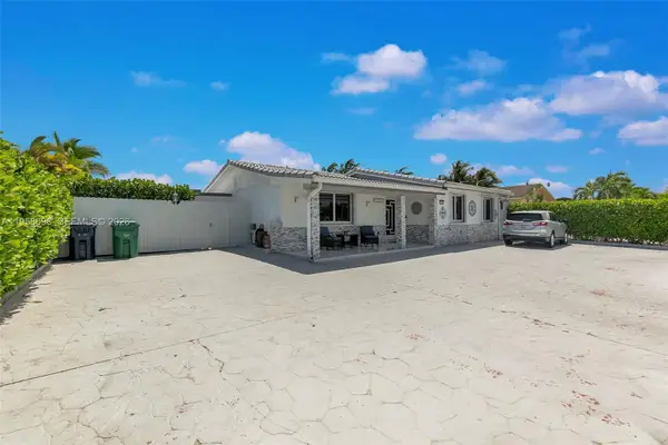 Address Withheld By Seller, Miami, FL 33177