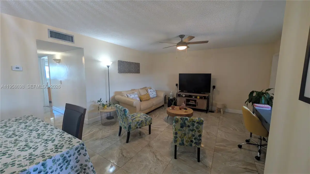 5300 Washington St #T324, Hollywood, FL 33021 - Image #1
